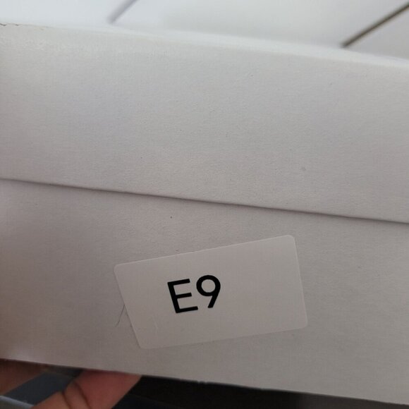 NEW Easy Spirit Womens Size 5-6 S Faux Fur Lined Slip-On Slippers Sparkle Black - Picture 8 of 8